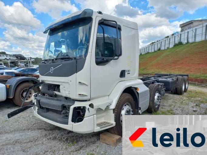 VOLVO VM 330 R 20_21