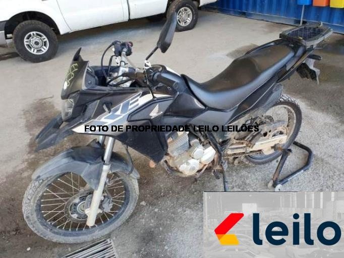 HONDA XRE 300 2122