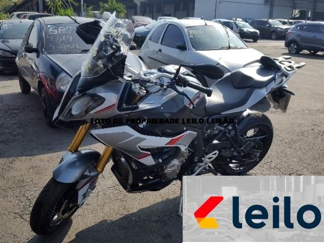 BMW 1000XR