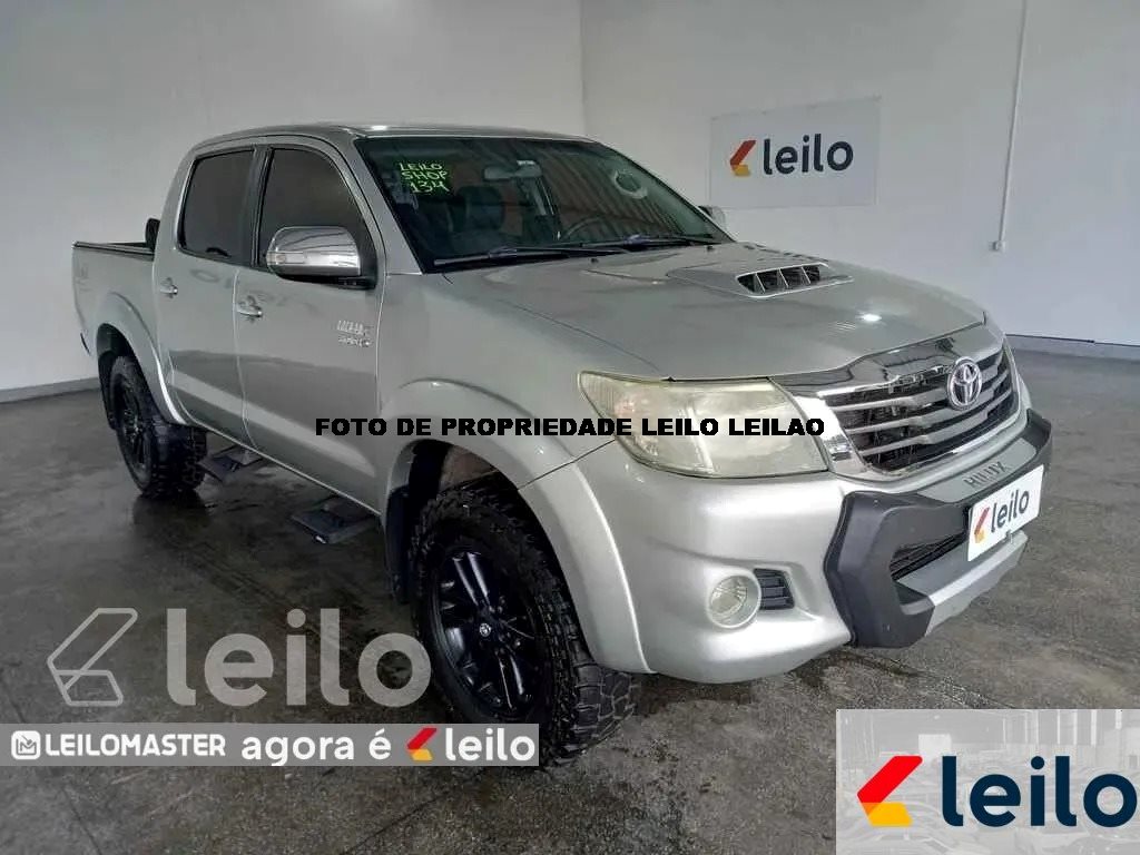 TOYOTAHILUX CD4X4 SRV